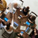 3 stratégies intelligentes pour savoir communiquer avec impact et créer des relations constructives